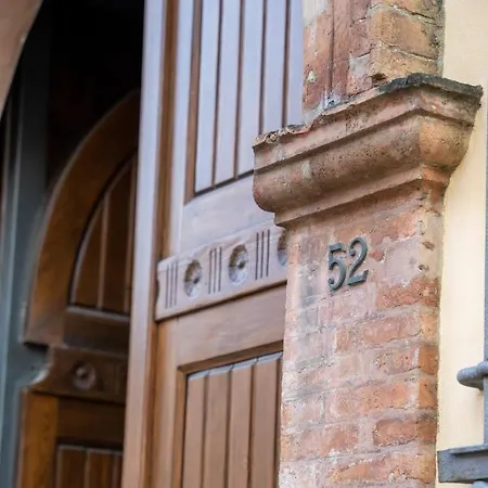 Loveflat A Pochi Passi Dal Castello Estense Apartamento