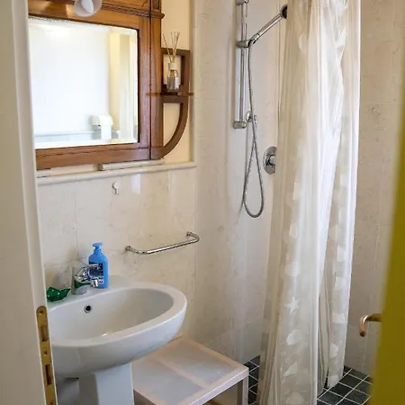 Apartamento Loveflat A Pochi Passi Dal Castello Estense *