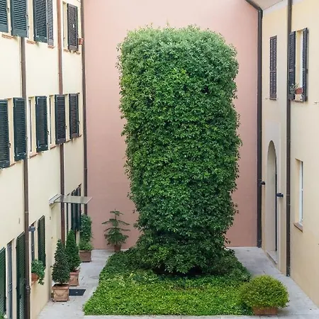 Apartamento Loveflat A Pochi Passi Dal Castello Estense